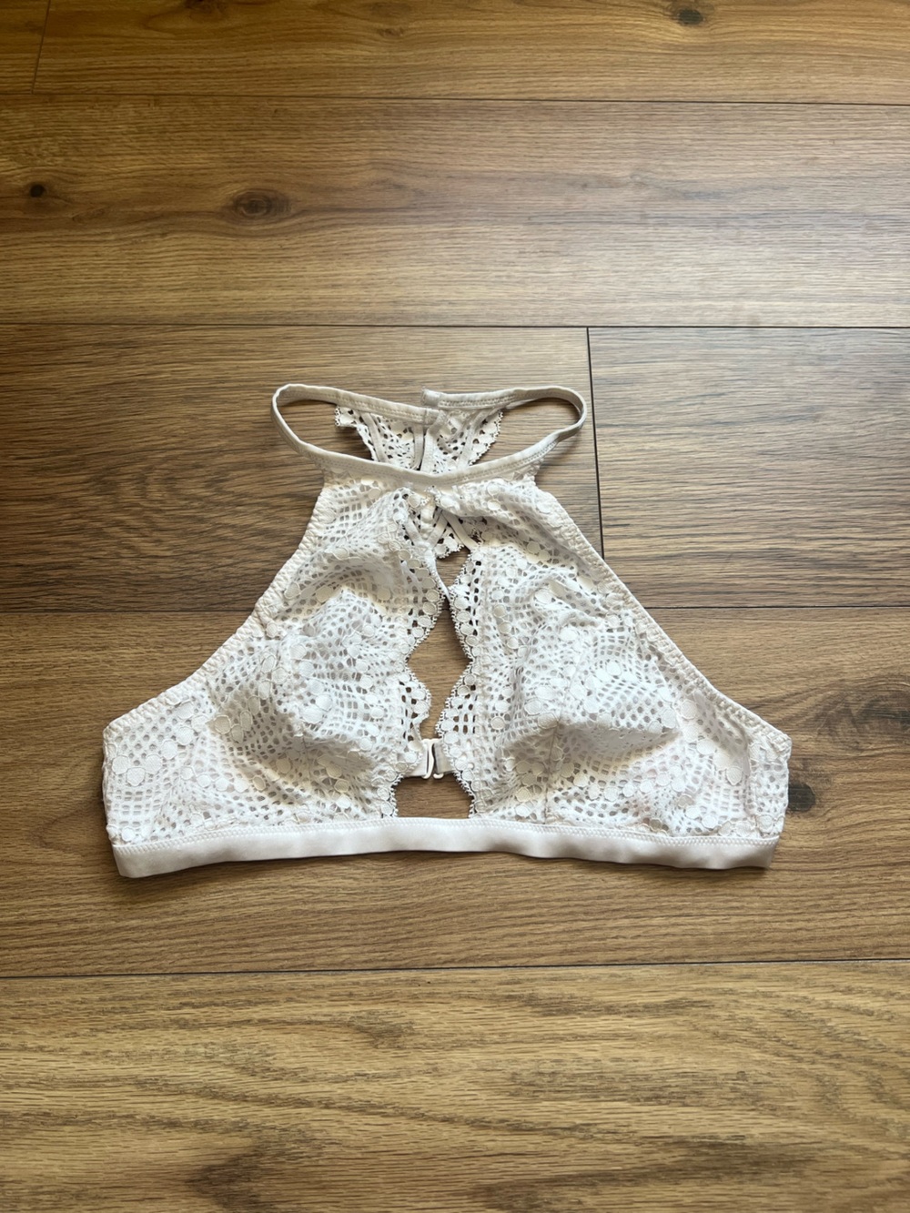 Victoria's Secret White Crochet Lace Front Close Halter Bralette L